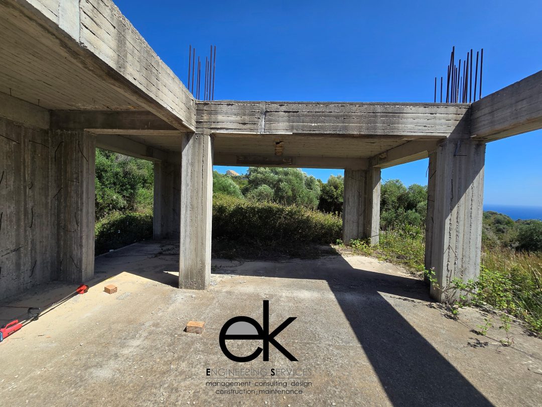 Ημιτελής κατοικία με καταπληκτική θέα στο νησί του Δία – Κλείσματα