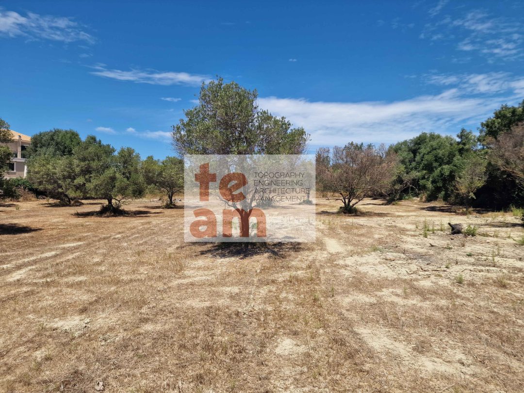 Οικόπεδο 2.350,11 m2 στις Μηνιές