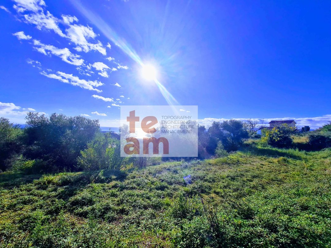 Αργοτεμάχιο με εκπληκτική θέα – Ρατζακλί